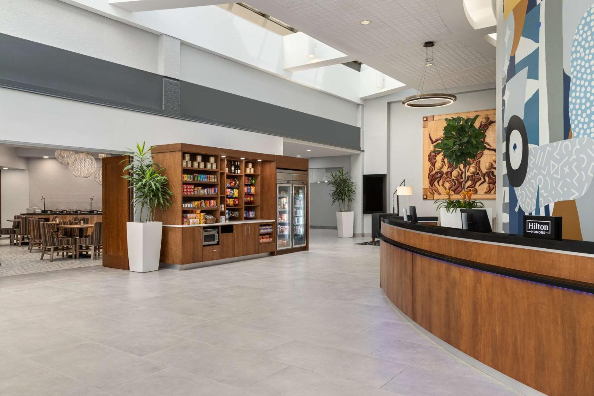 Doubletree By Hilton Fort Myers At Bell Tower Shops Kültér fotó