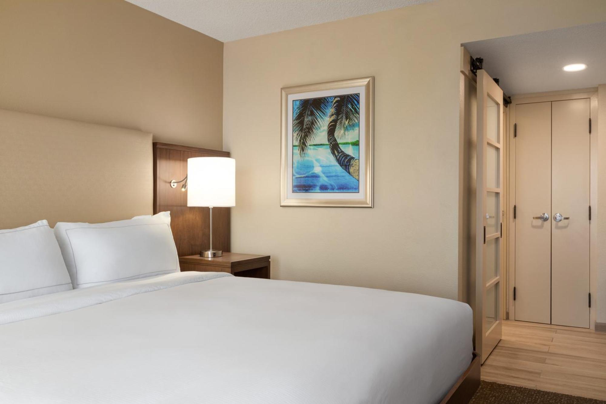 Doubletree By Hilton Fort Myers At Bell Tower Shops Kültér fotó
