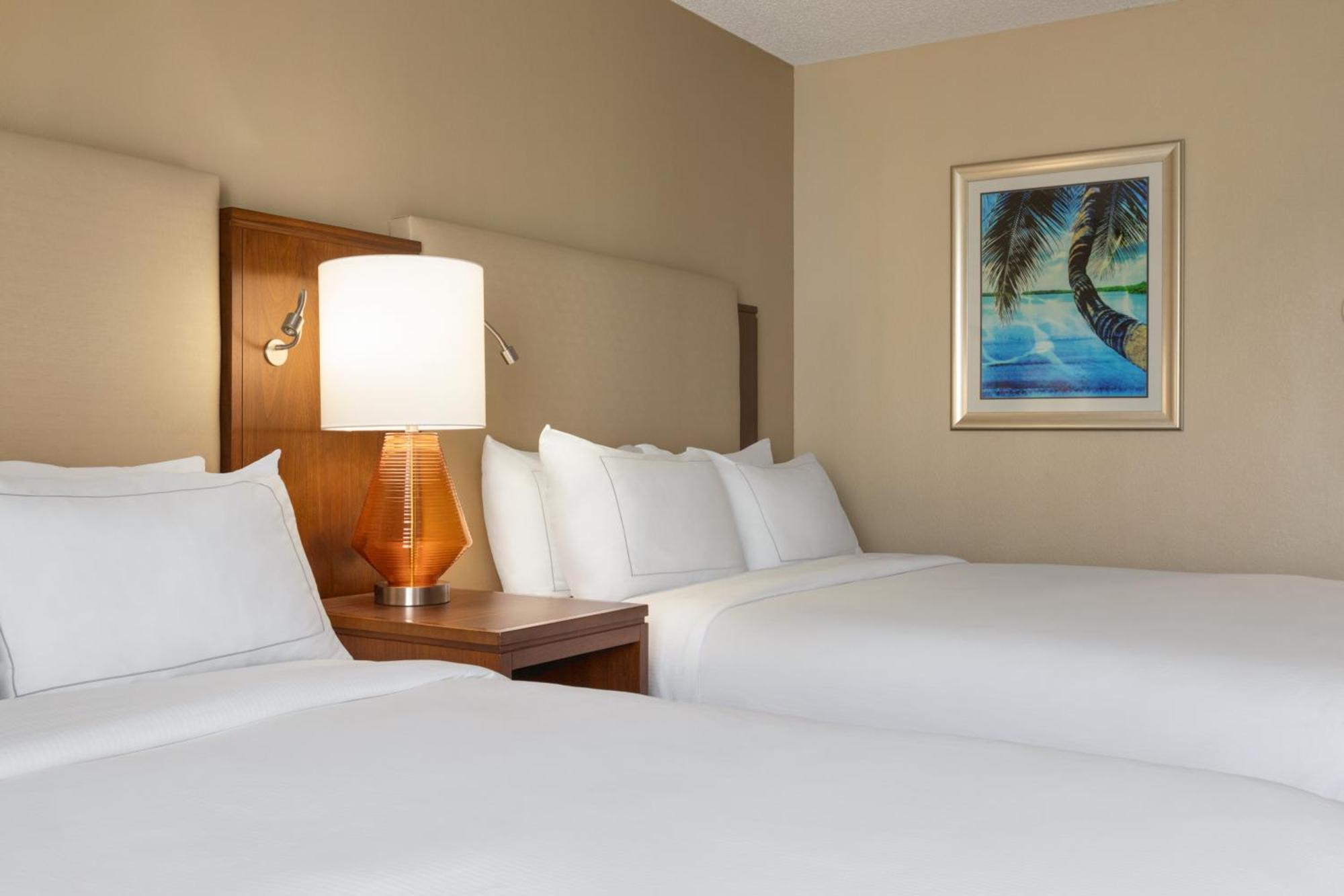 Doubletree By Hilton Fort Myers At Bell Tower Shops Kültér fotó